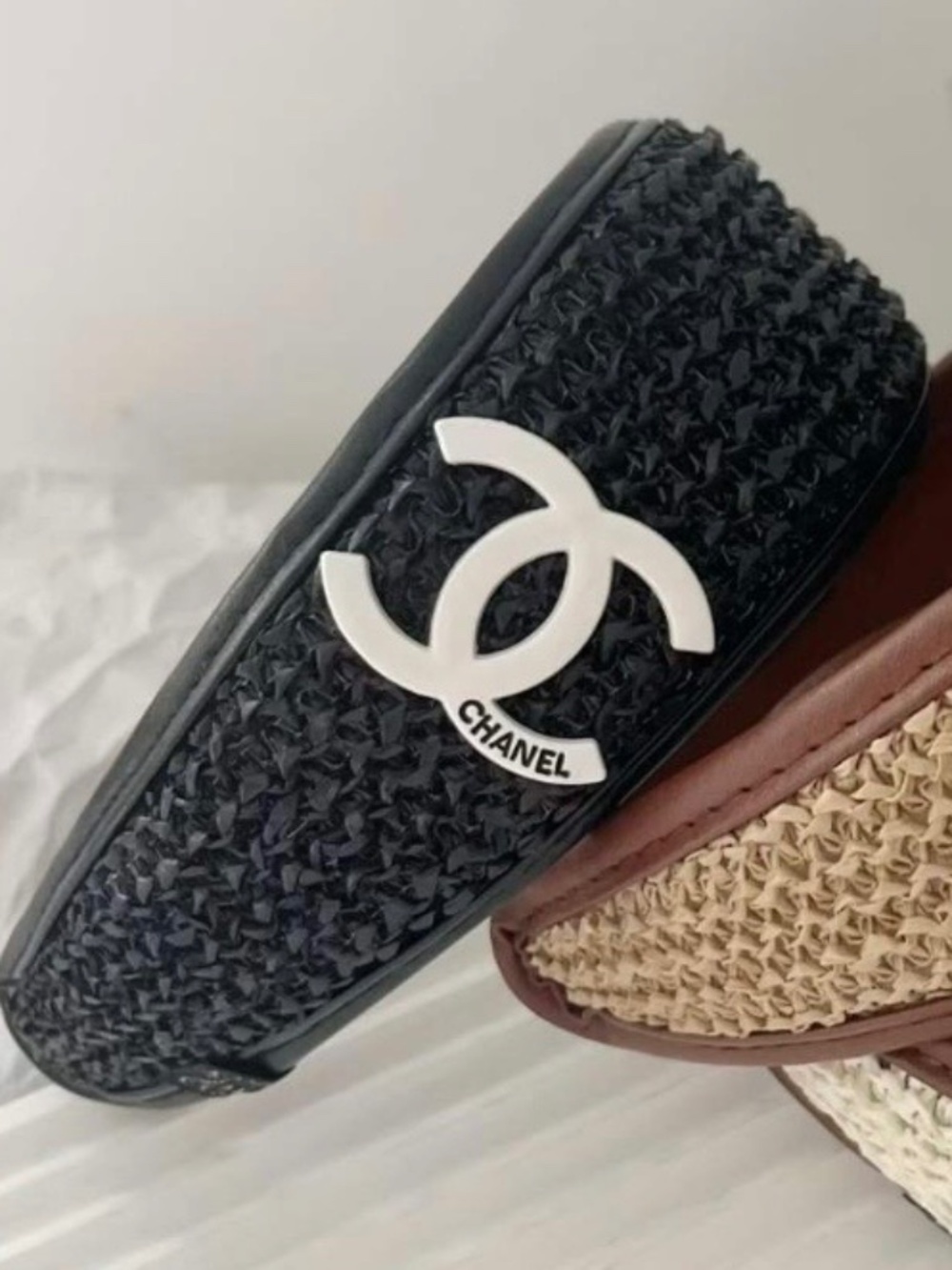 Black Woven Headband with White Emblem New (1)